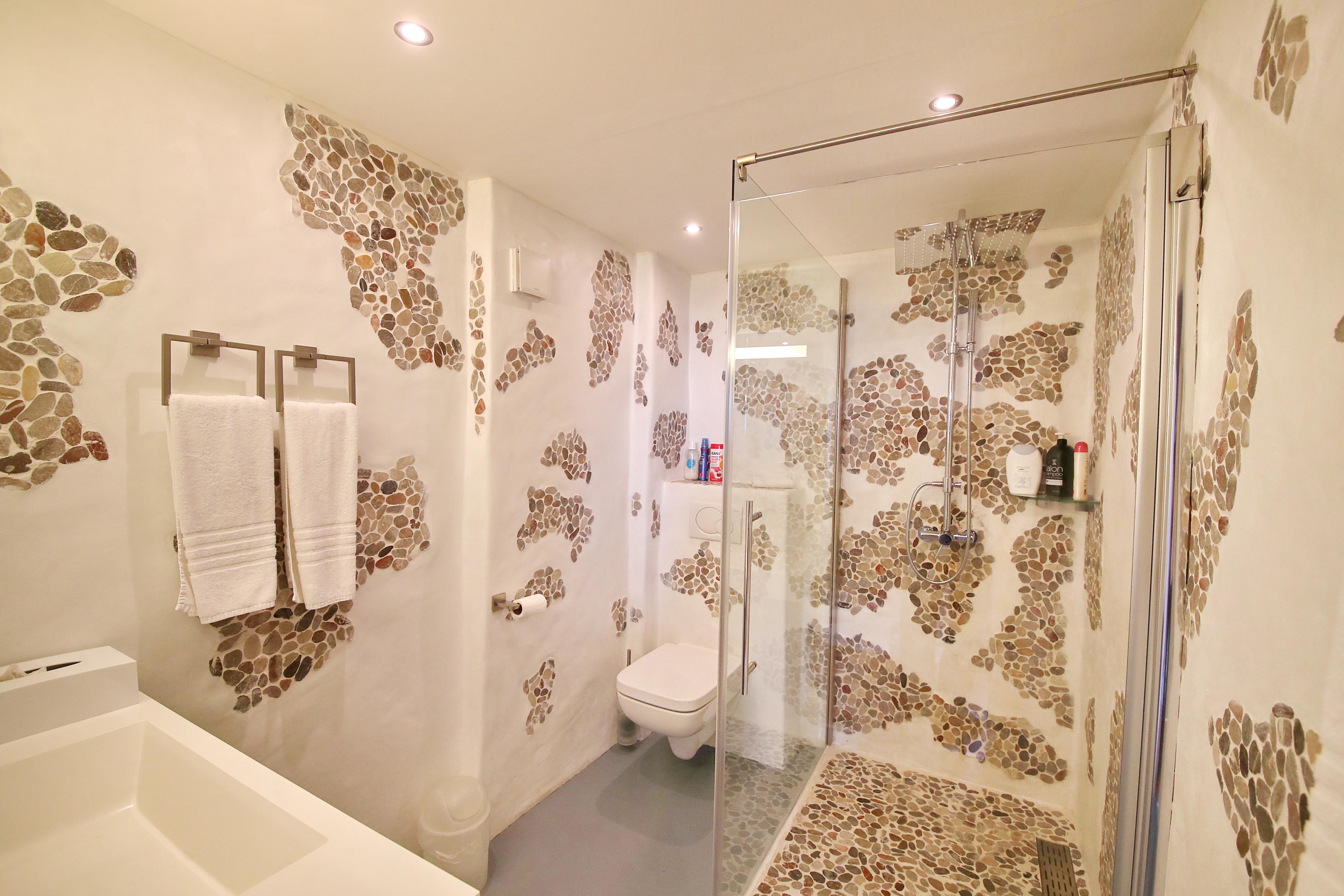 B&B | Corseaux Beach - Chambre 03 - Bad