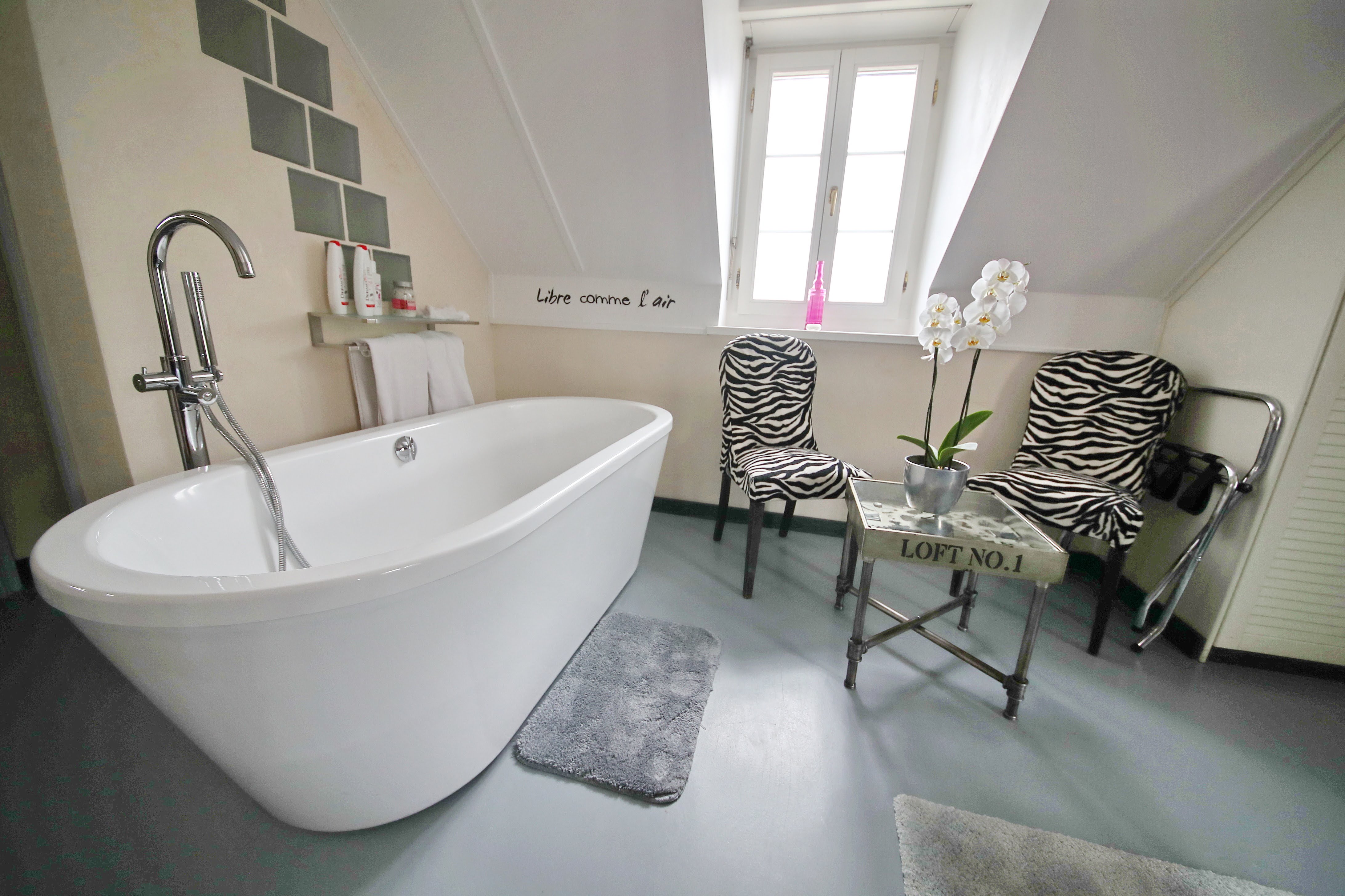 B&B | Corseaux Beach - Camera 04 - Bagno